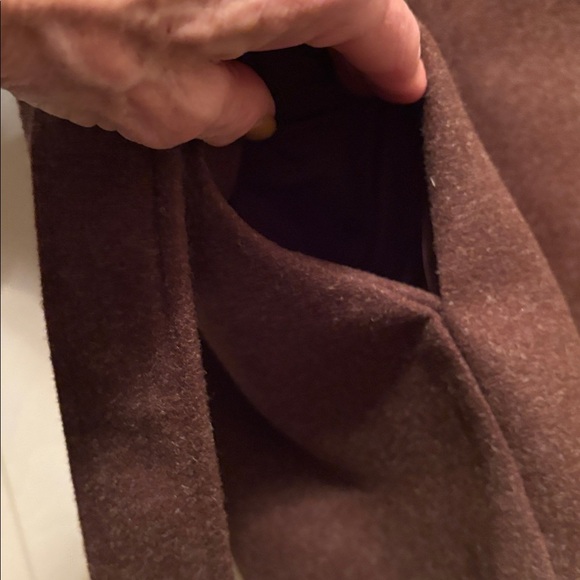 Elegant Brown Belted Utility Jacket - Picture 7 of 10